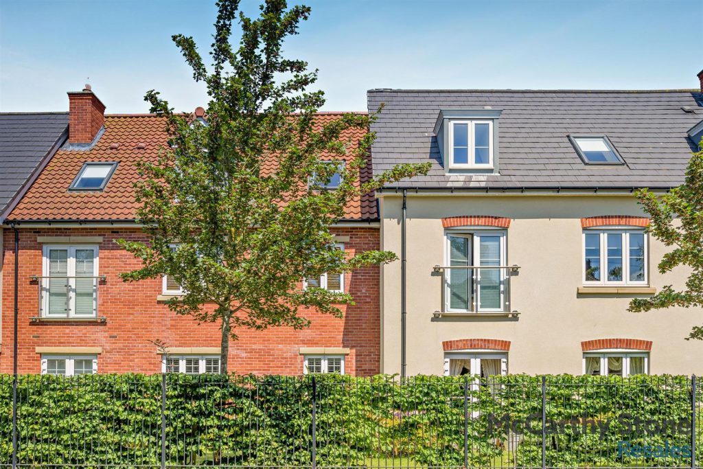 Louis Arthur Court, 27-31 New Road, North Walsham, Norfolk, NR28 9FJ