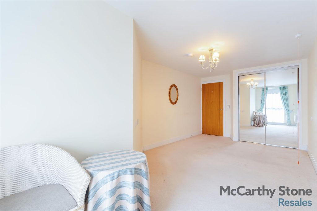 35 Wilton Court, Southbank Road, Kenilworth