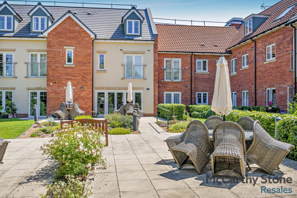 Louis Arthur Court, 27-31 New Road, North Walsham, Norfolk, NR28 9FJ
