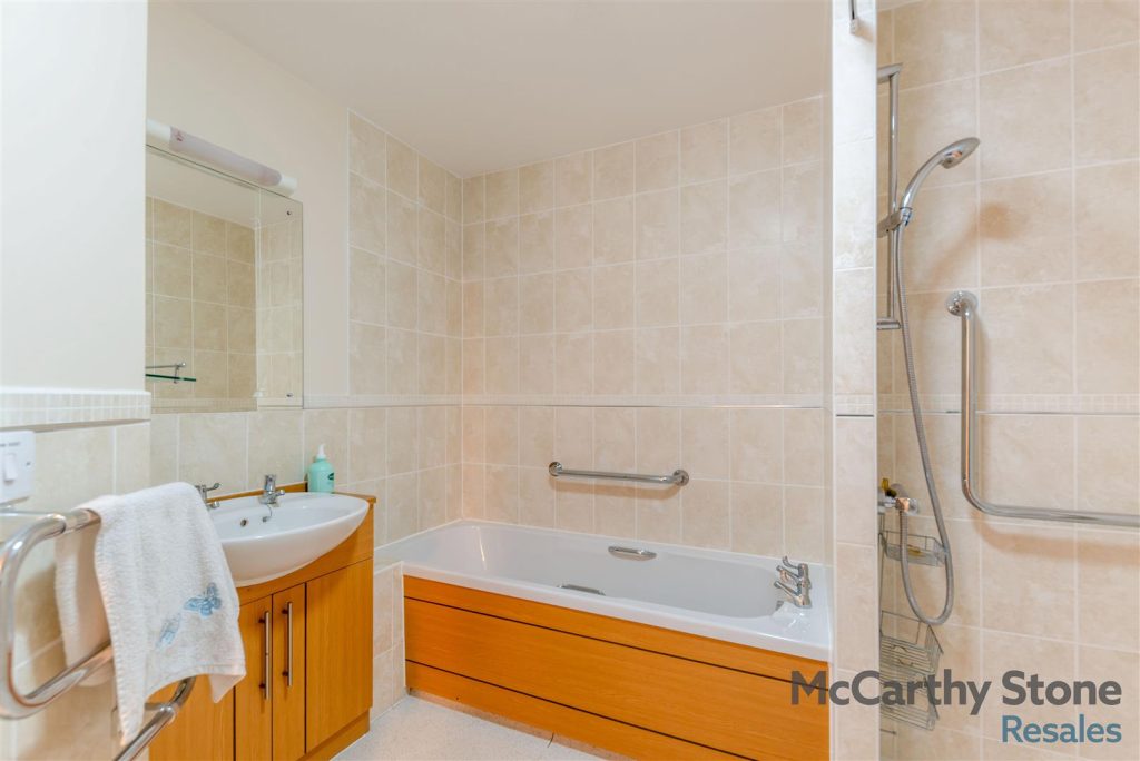 46 Poppy Court, 339 Jockey Road, Sutton Coldfield