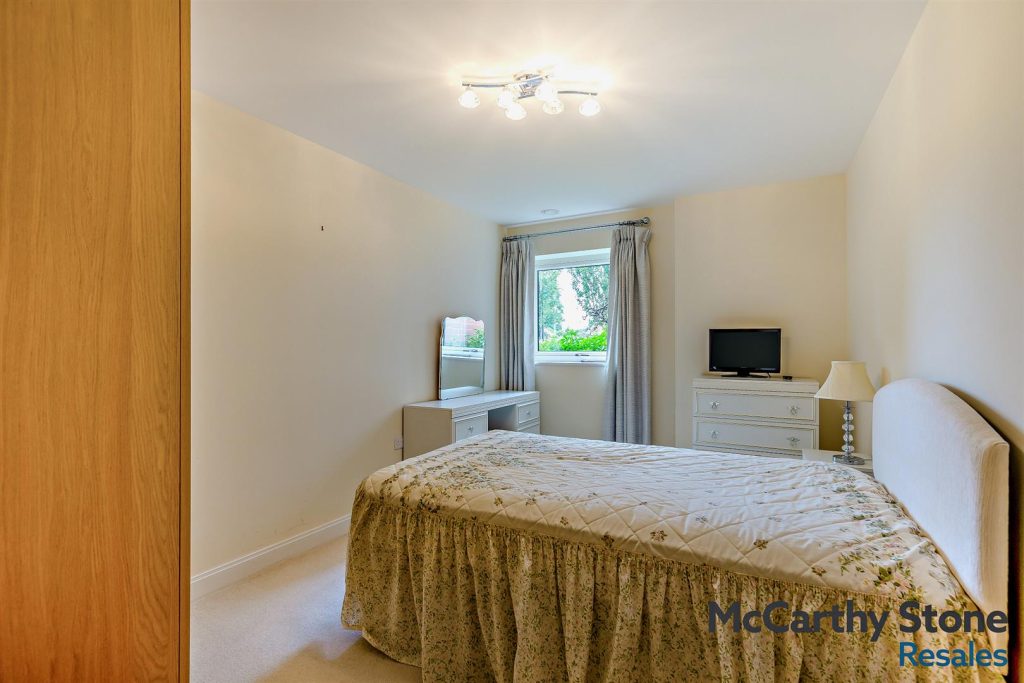 Hillier Court, Botley Road, Romsey, Hampshire.