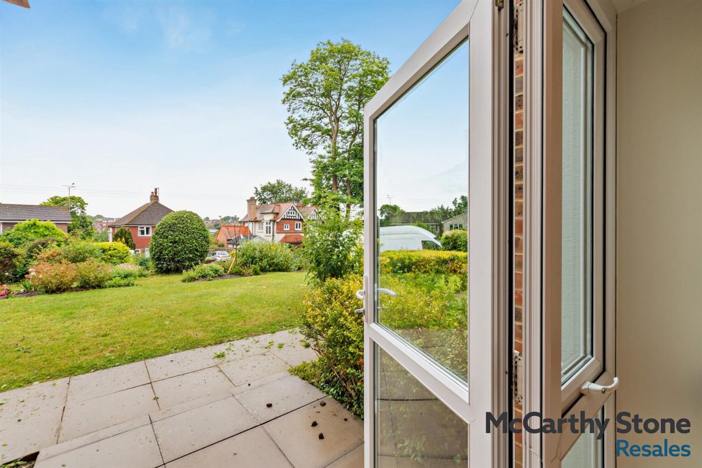 Portman Court, Grange Road, Uckfield, East Sussex,TN22 1FD