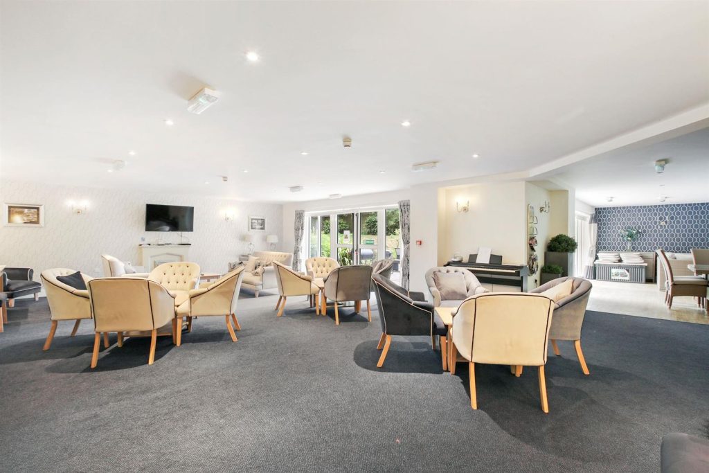 London Road, Guildford, GU1 1FF